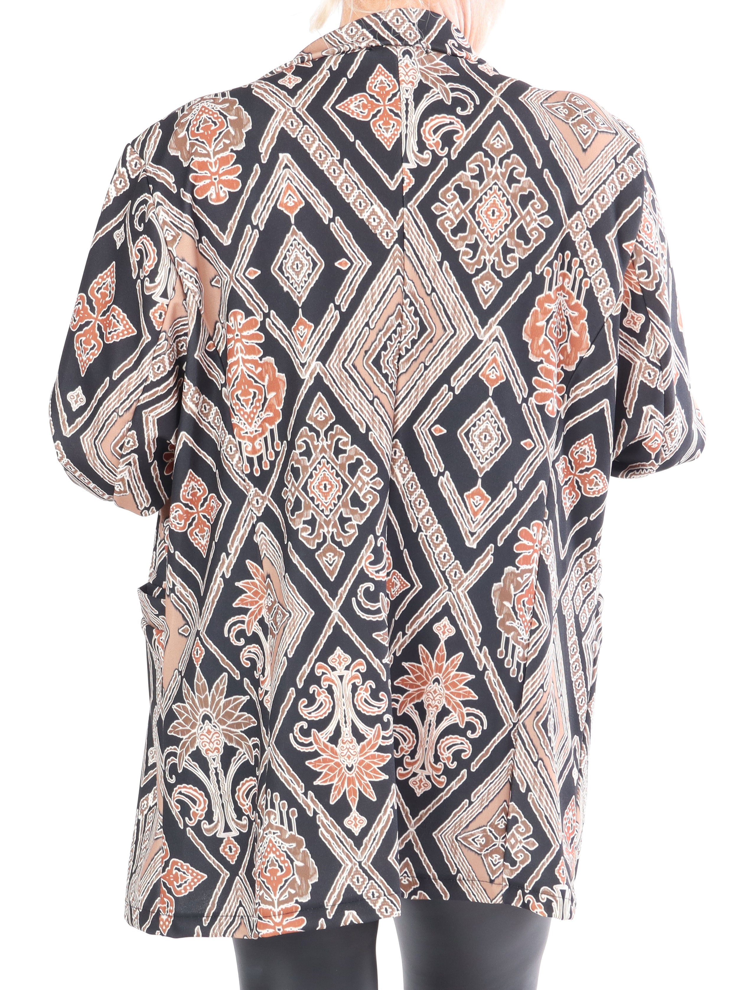 Alberte Pattern - Mönstrad blazer i stora storlekar